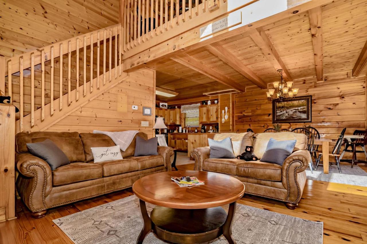 *Family Friendly Cabin Near Dollywood! Pigeon Forge Bagian luar foto