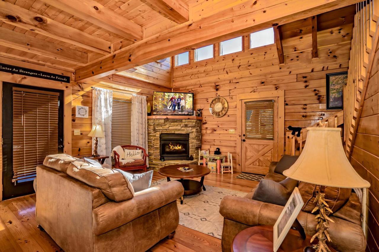 *Family Friendly Cabin Near Dollywood! Pigeon Forge Bagian luar foto