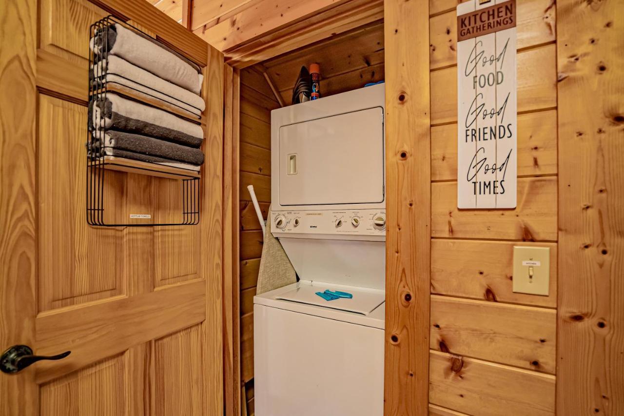 *Family Friendly Cabin Near Dollywood! Pigeon Forge Bagian luar foto