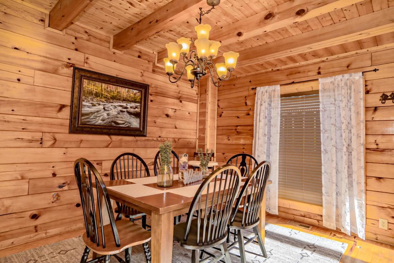 *Family Friendly Cabin Near Dollywood! Pigeon Forge Bagian luar foto